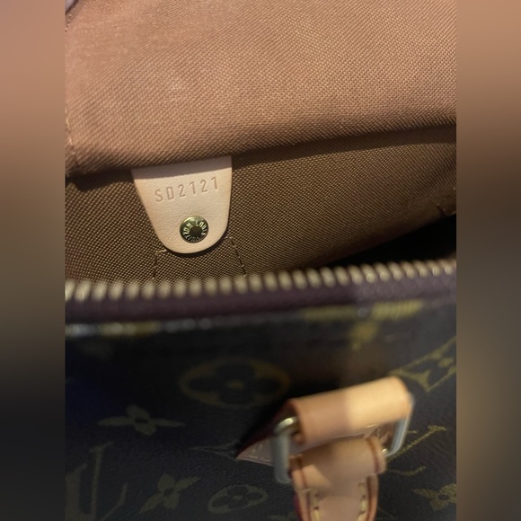 Brand new Louis Vuitton Speedy 30 - Picture 5 of 9